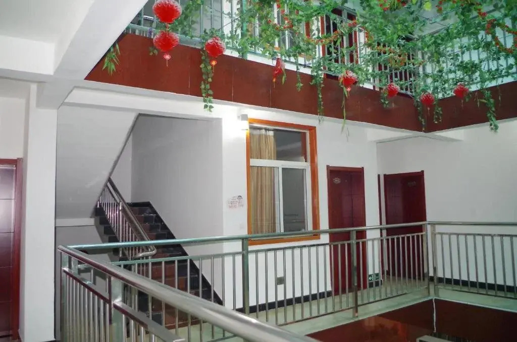 Huashan Wanyuan Inn