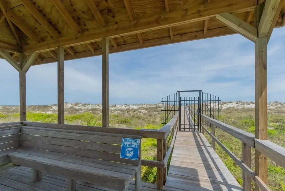 Surf Crestge 20 - 4 Br Cottage
