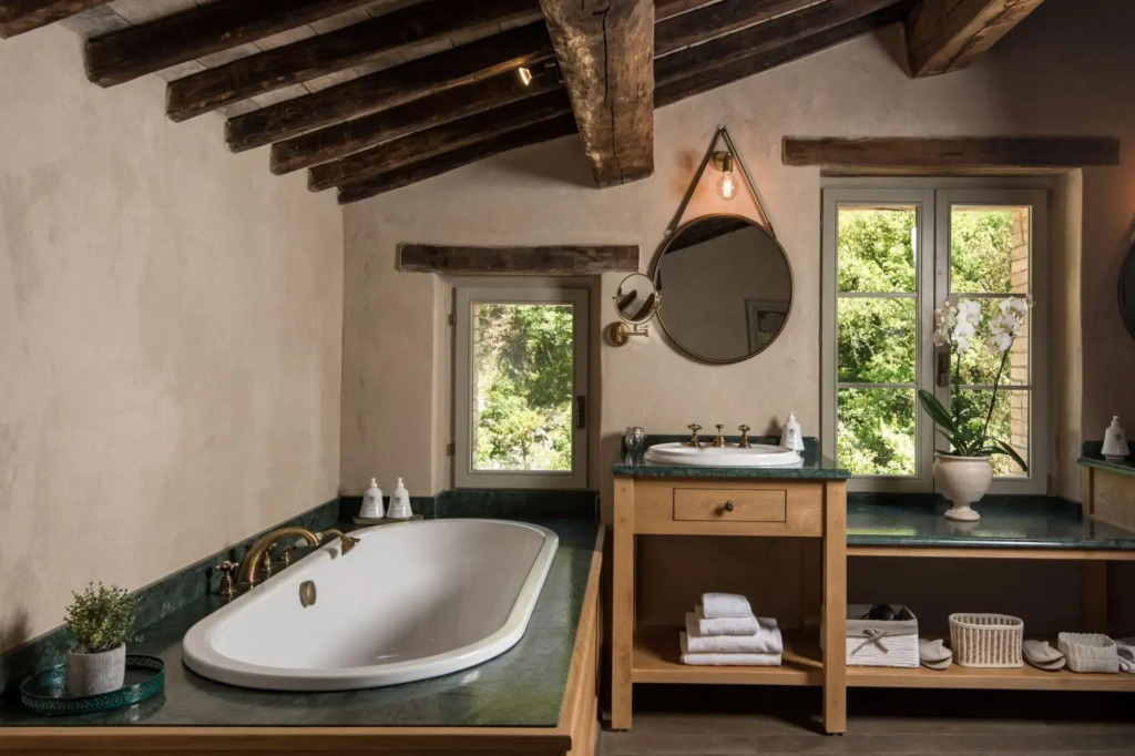 Luxury Villa in Splendid Secluded Location With Private spa and Pool -villa Molino