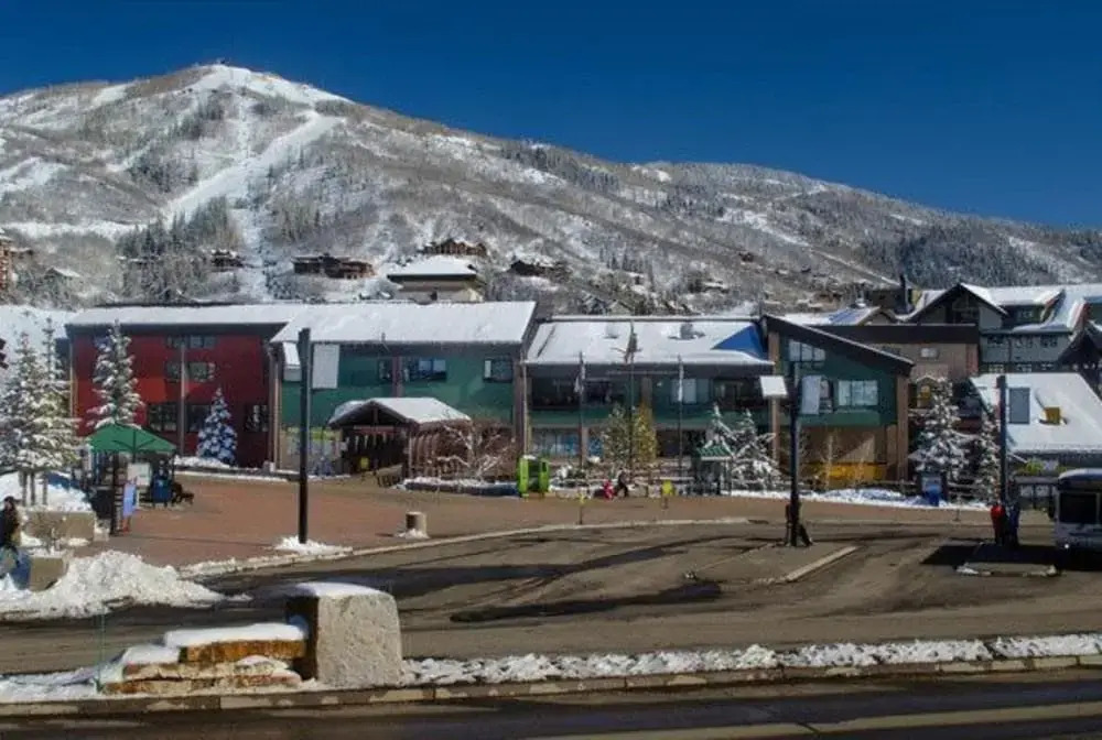 Gondola Square Condominiums