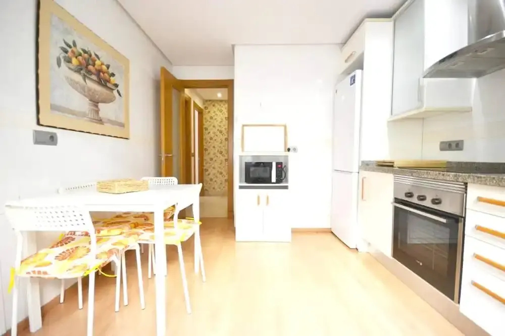 Apartment with 3 Bedrooms in Benalmádena, with Wonderful Sea View, Pool Access And Furnished Terrace