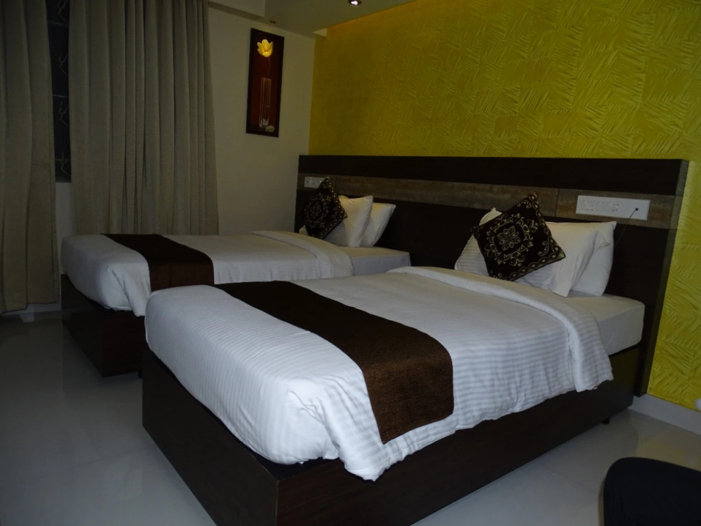 Hotel Highland Park