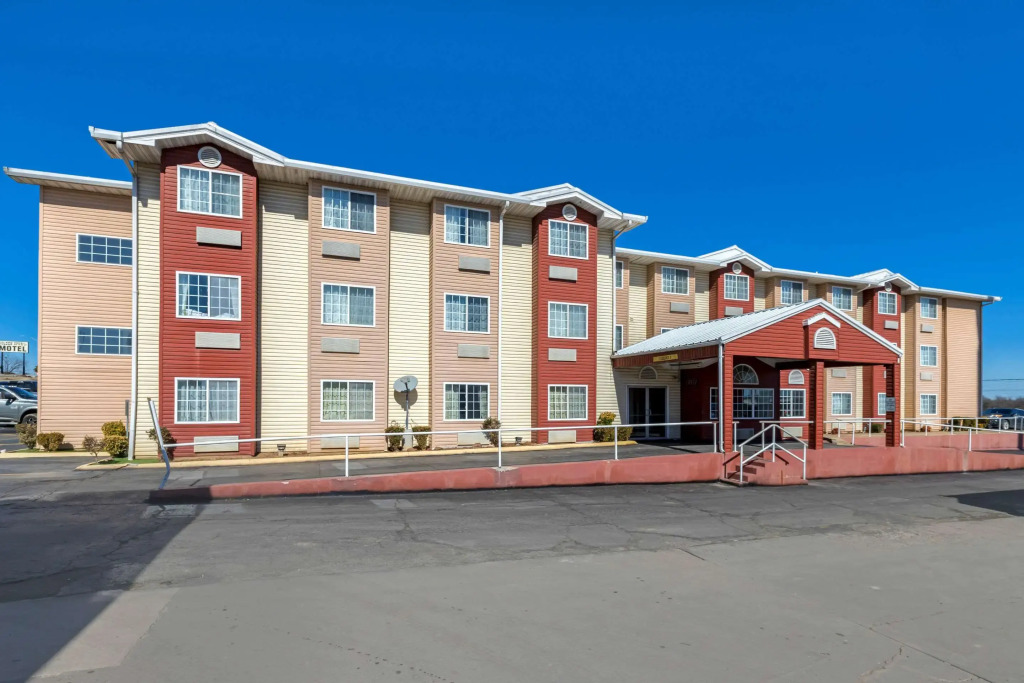 Days Inn Salisaw