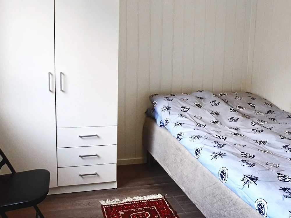 6 person holiday home in VATNE