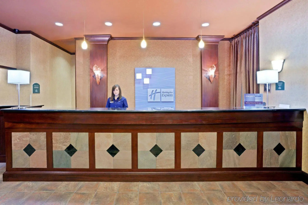 Holiday Inn Express Hotel & Suites Portland-Northwest Downtown by IHG