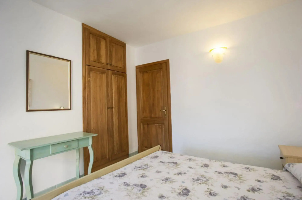 Apartment Two-room Number 2 on the seafront of Morcone-MORCONE BILO N° 1