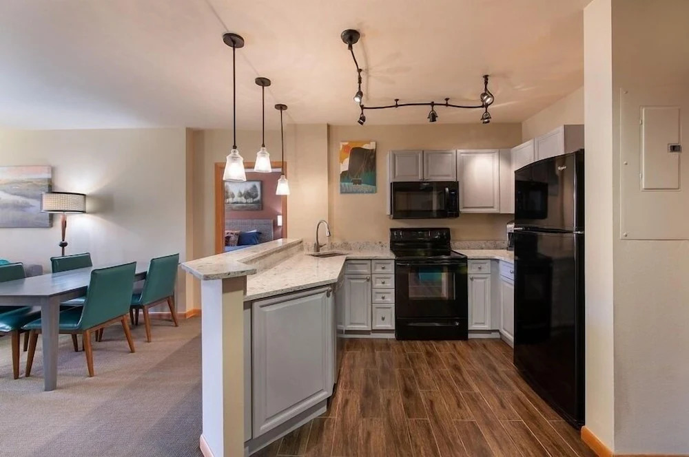 Continental Divide View Riverside Condo - Zephyr Mountain Lodge Select-Rated 2510