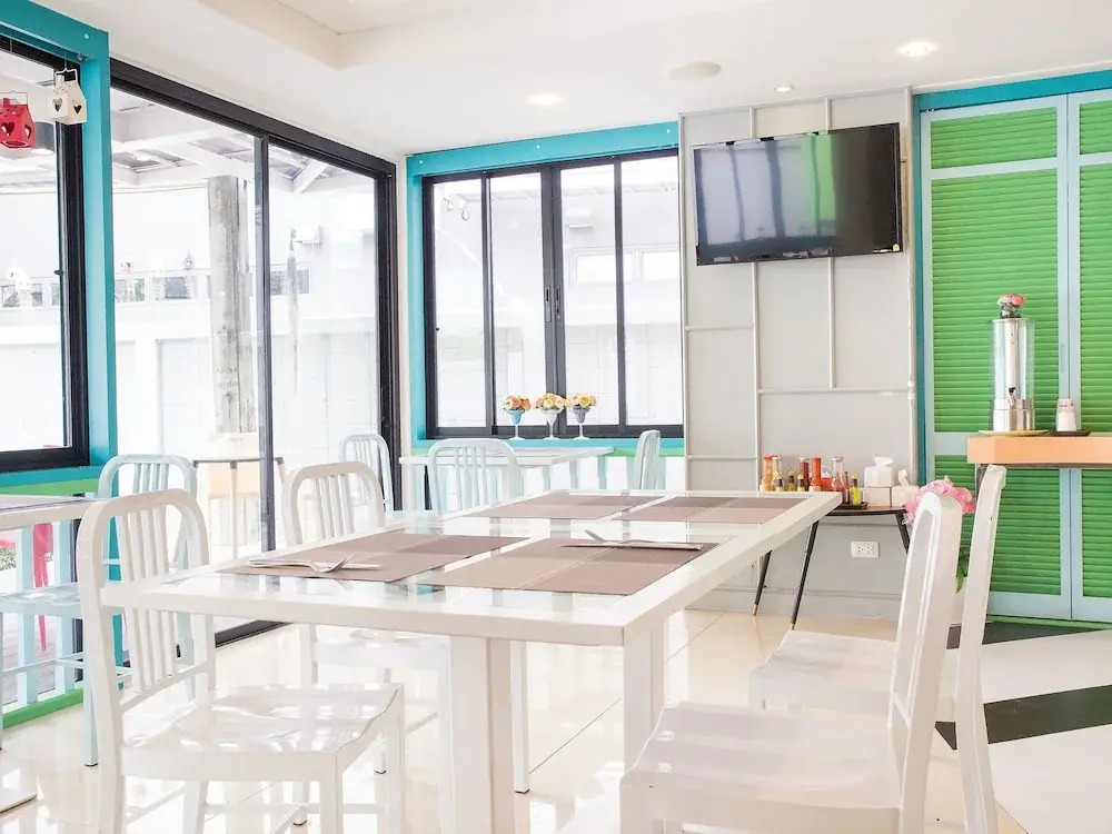 ZEN Rooms Dibuk Phuket Town