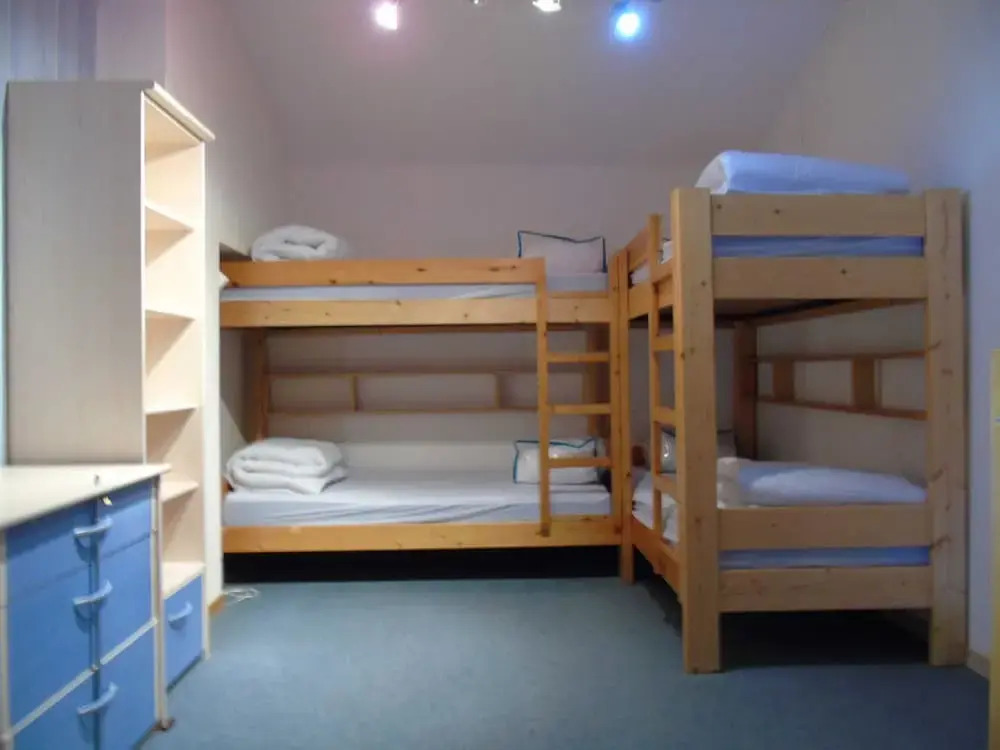 Lou Services Apartment THB65 LSI 001