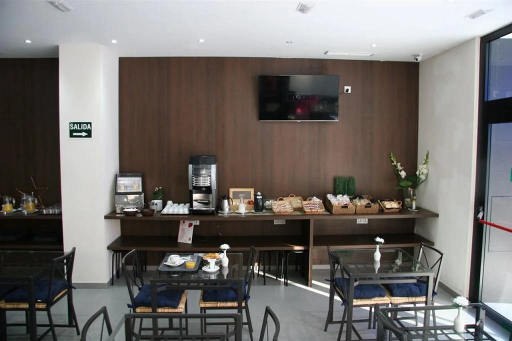 Hotel Olympia Universidades
