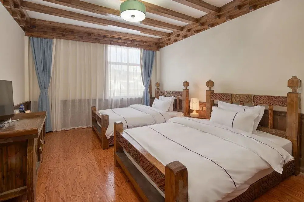 Floral Hotel Shangri-la Jiacuo Bieyuan