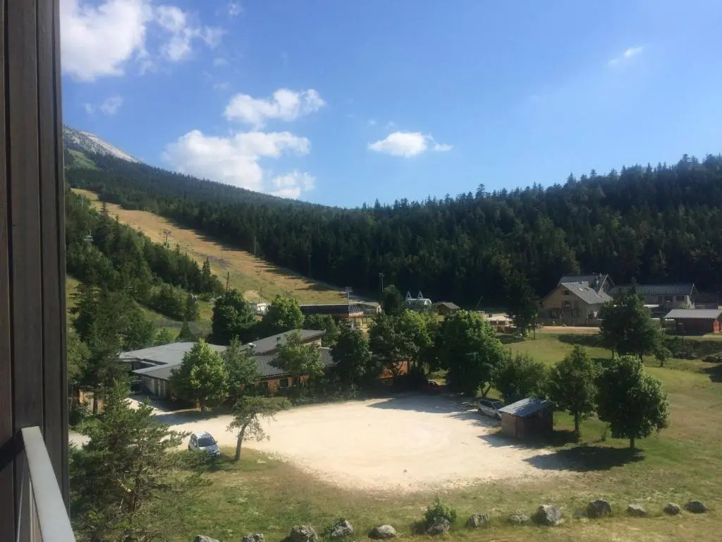 Appartement Corrençon-en-Vercors, 1 pièce, 4 personnes - FR-1-515-79