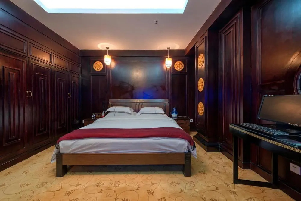 Xueyu Tiantang International Hotel