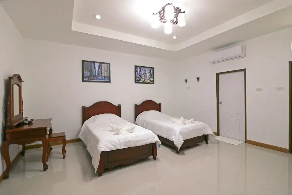 Padaeng Mountain View Resort
