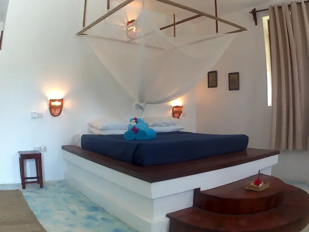 Moonshine Villa