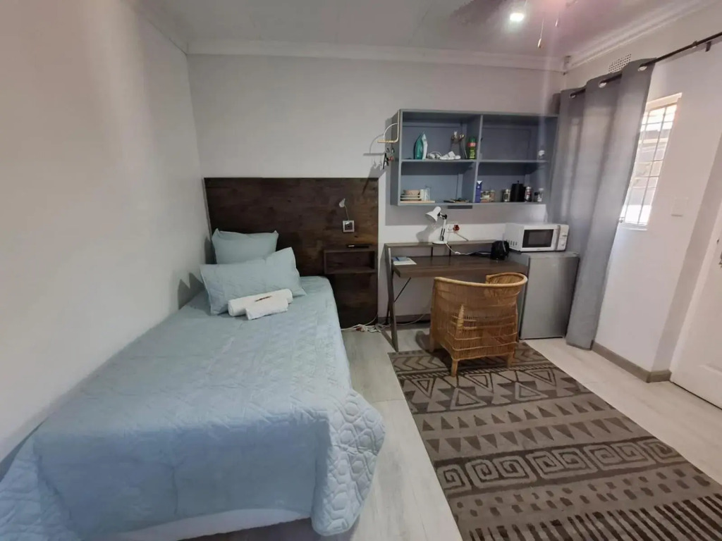 Emmaus Single Room