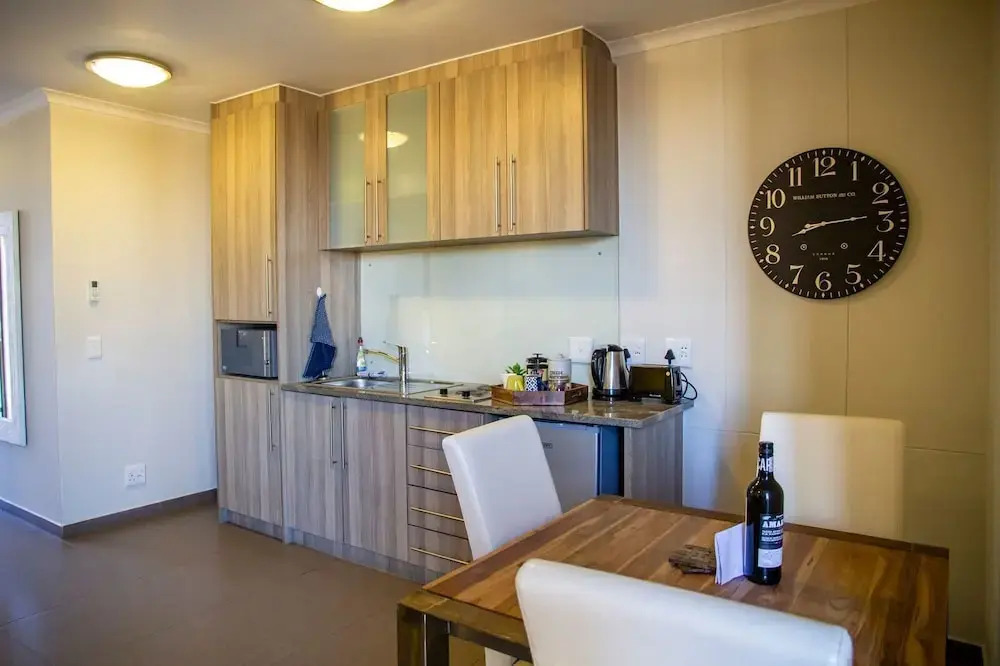 Desert Sands Boutique B&B | Self-Catering