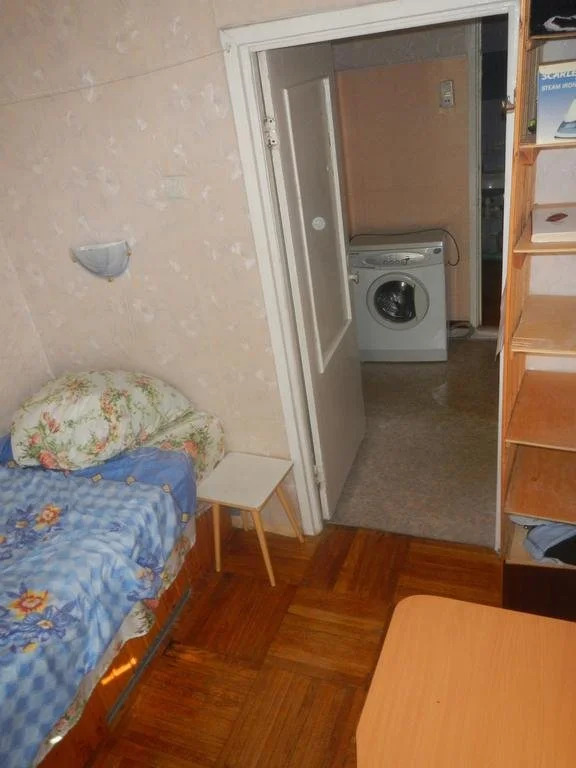 Guest room on Novatorov