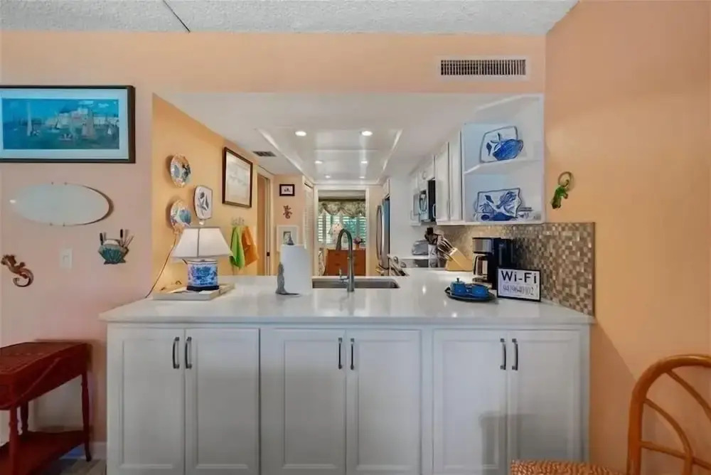 Sea Oats 115 2 Bedroom Home by RedAwning