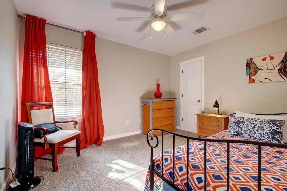 4BR 2.5BA The Lodge on Walnut Creek by RedAwning