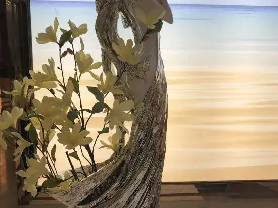 Shangjing Full Seasons Hotel