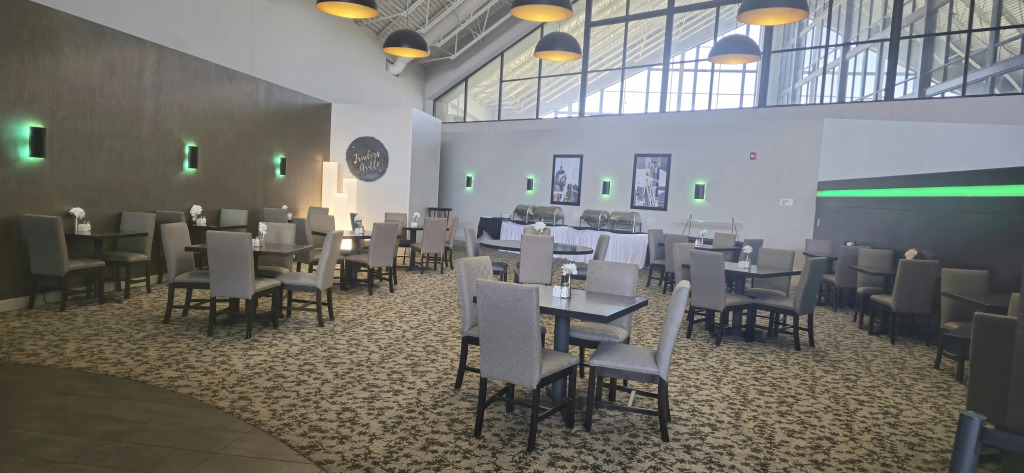 Holiday Inn - Bloomington - Normal by IHG