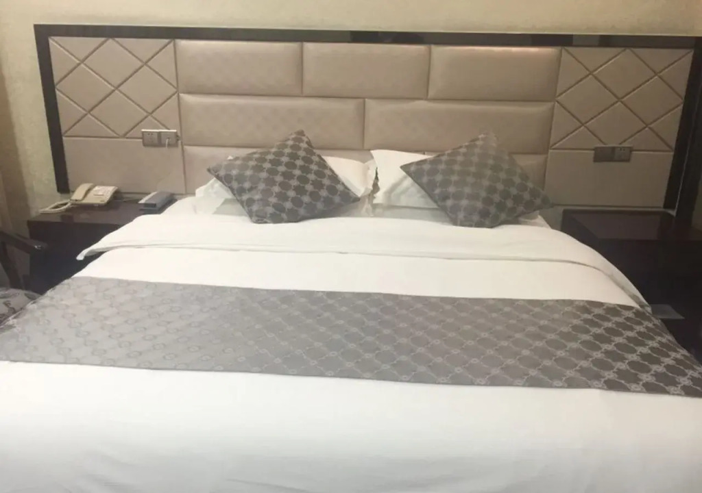 GreenTree Alliance Bengbu Railway Station Hotel