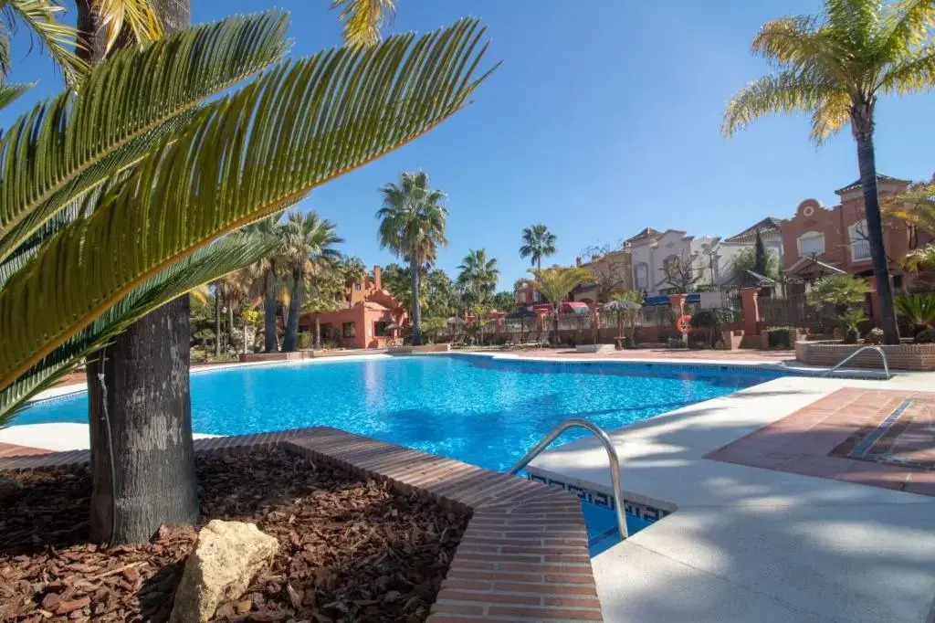 Beautiful apartment in Vasari Puerto Banus