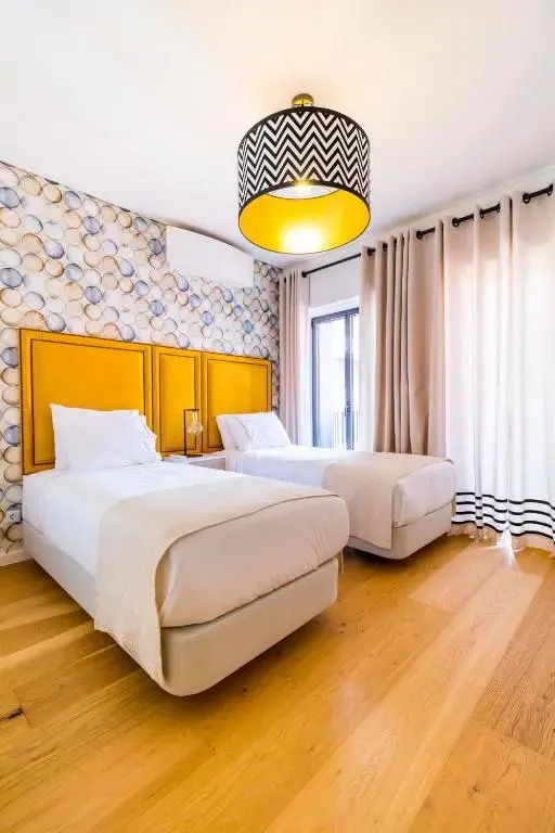 ALTIDO Bairro Alto 2-BR Apartment with Large Terrace