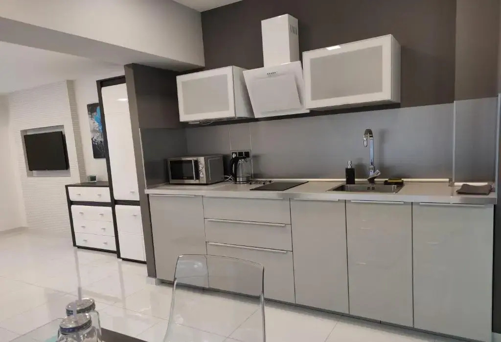 AQUA SOLAR APARTMANHÁZ
