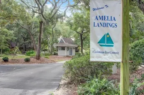 Amelia Landings #9c