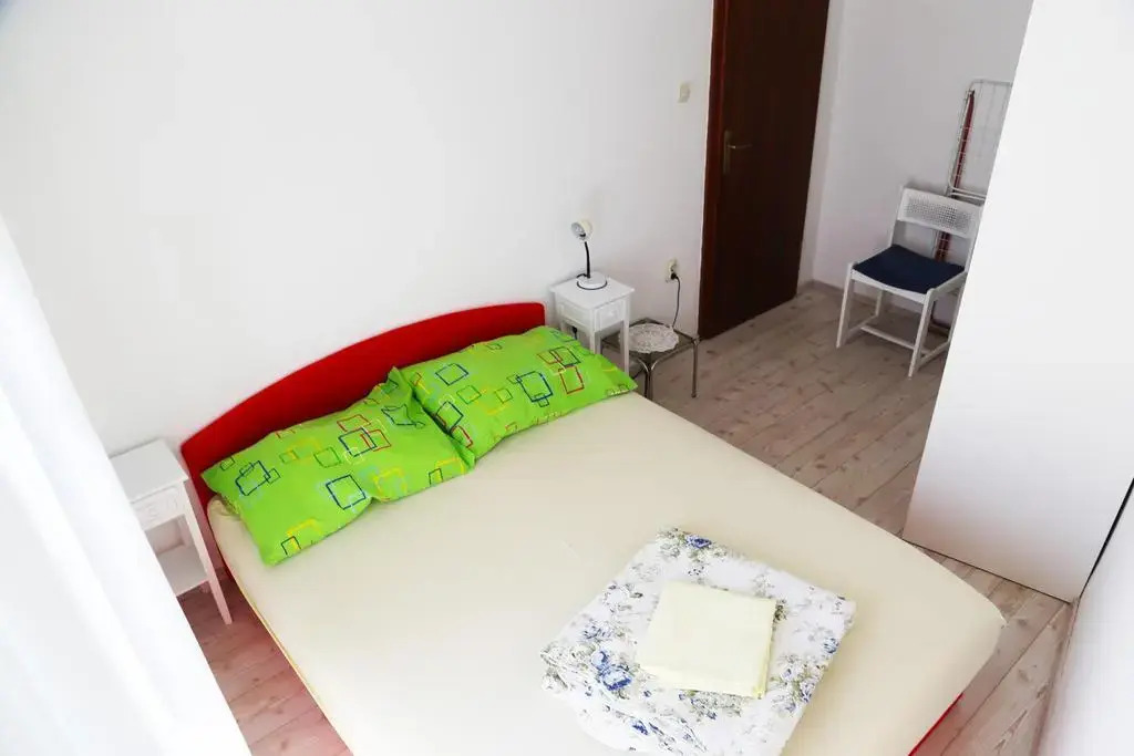Apartment Pina