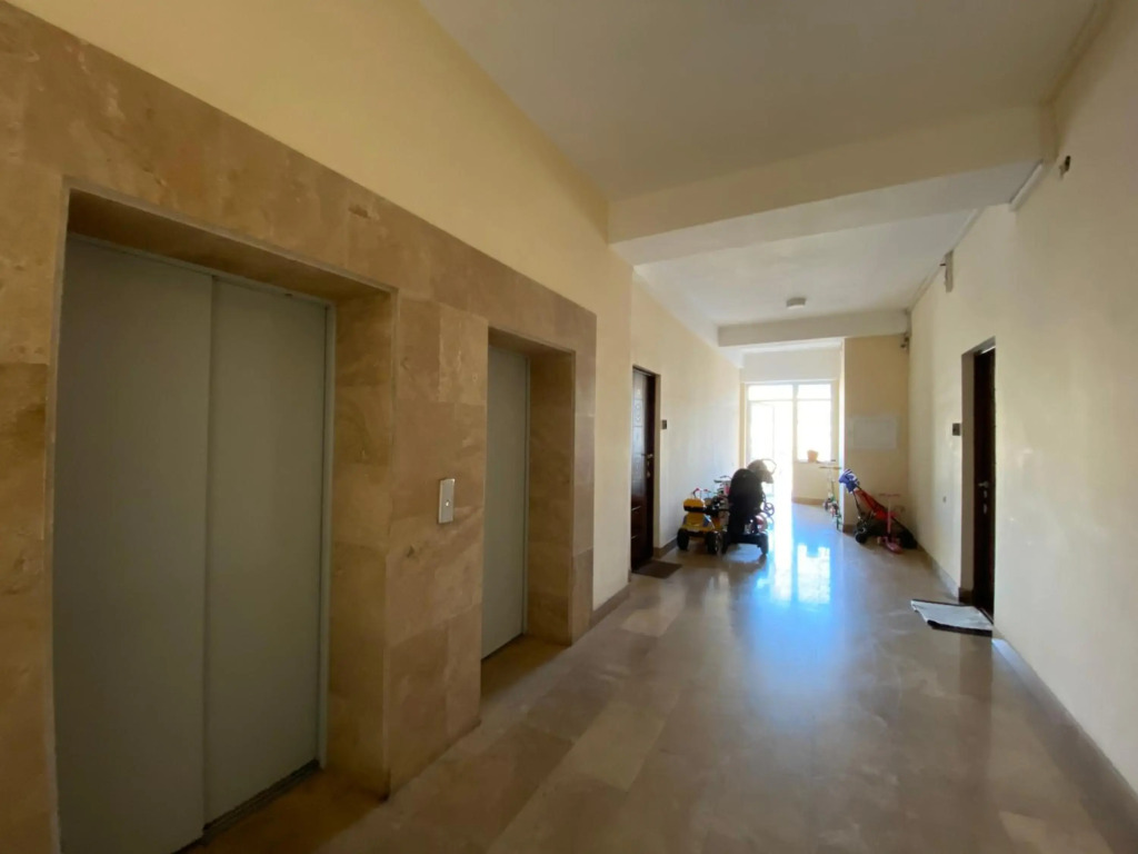 Northern Avenue, 2 bedrooms Luxury apartment HH882