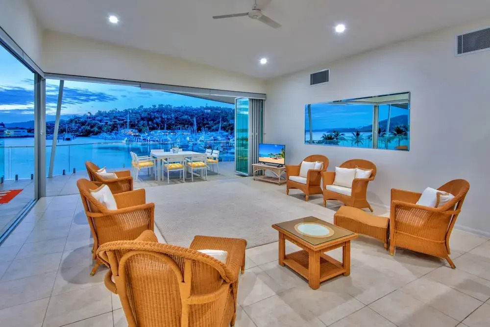 Pavillions Penthouse 25 Hamilton Island