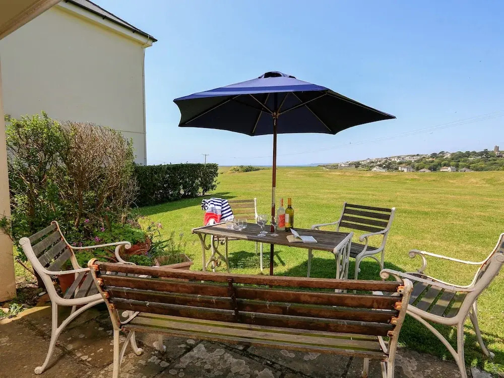 5 Thurlestone Beach