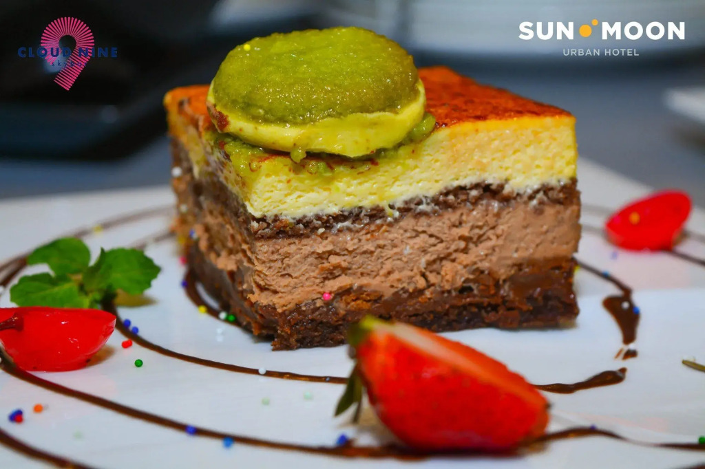 SUN & MOON, Urban Hotel
