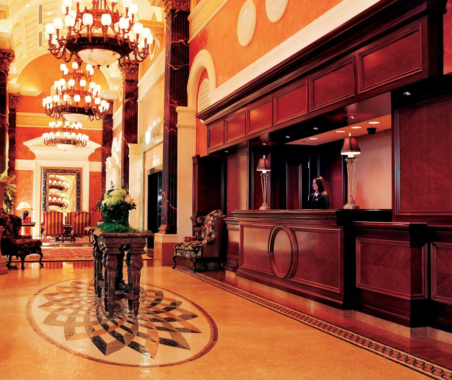 Acqualina Resort and Residences