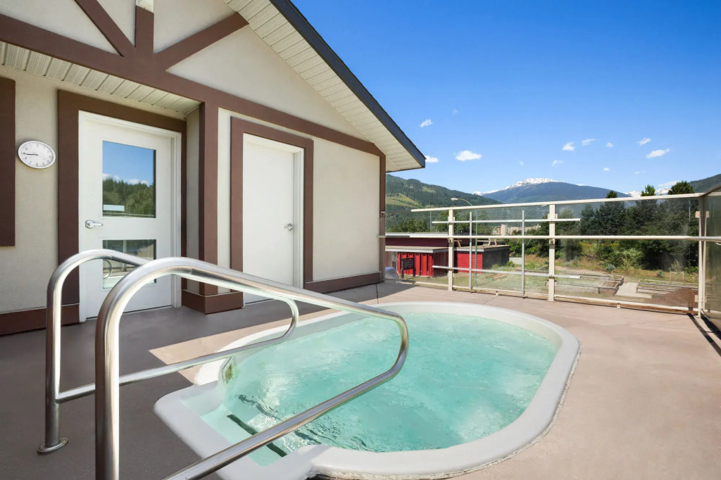 Northwinds Hotel Revelstoke