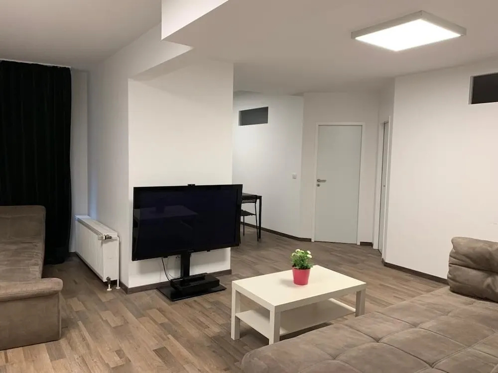 Köln Aachener Weiher WG 1-4