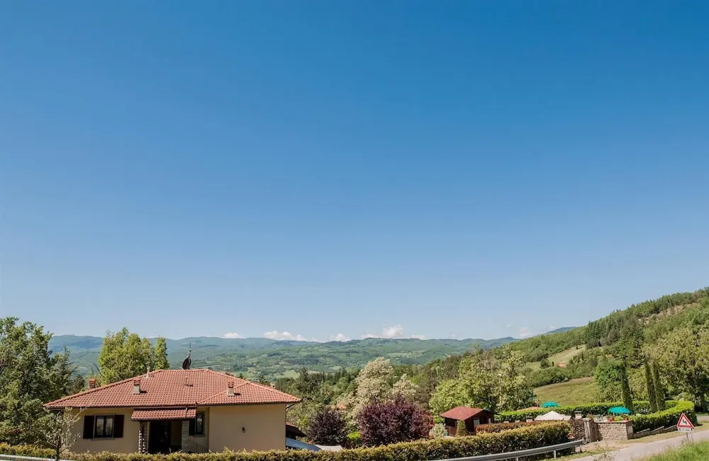 Wonderful Villa With Private Pool in the Heart of Tuscany