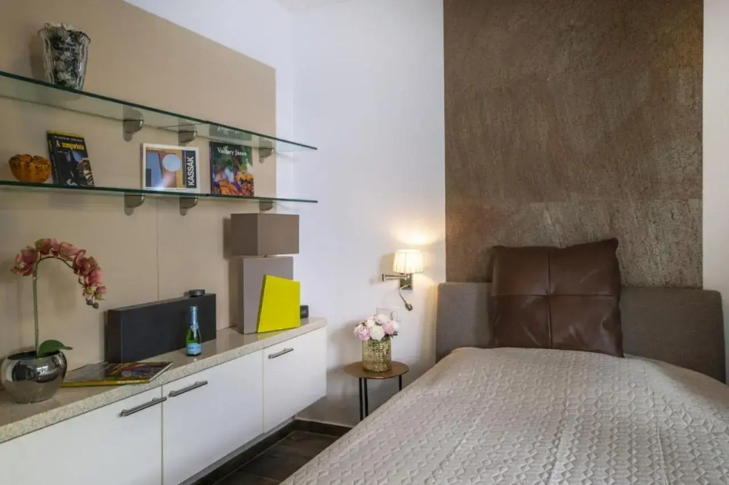Sybill Suite