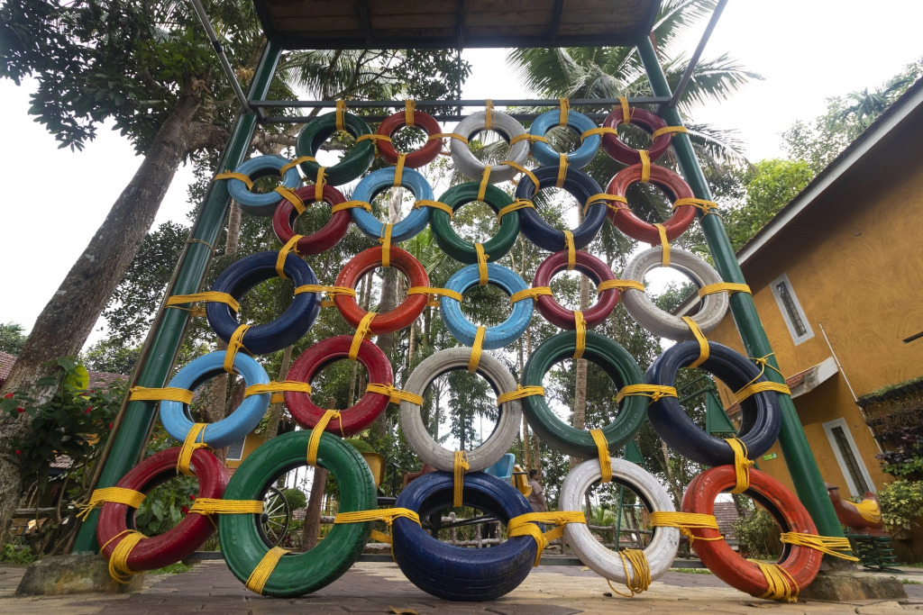 Karapuzha Village Resort