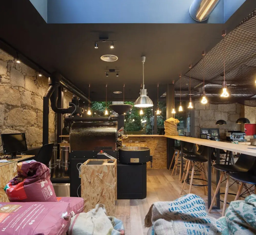 7 Gaia Roaster Apartments