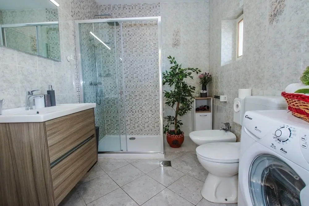 Apartments Loredana / Three Bedrooms A1