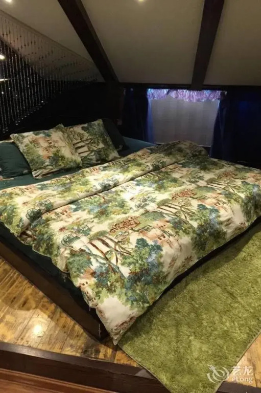 Deng Ni Lai Qingmi Light Luxury Guesthouse