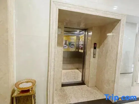 XinLi HOTEL