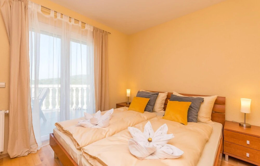 Awesome Home In Turanj