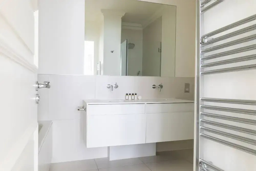 Sloane Court East VI by Onefinestay
