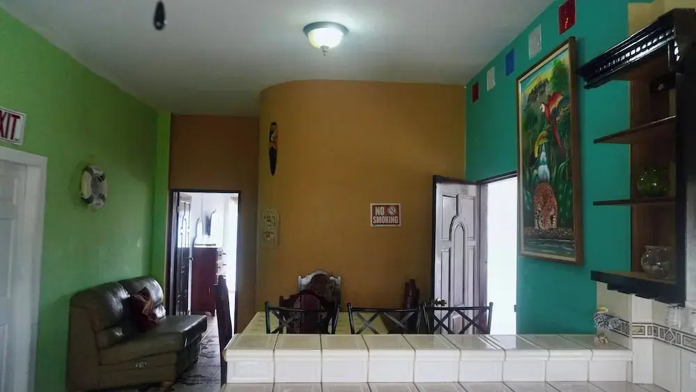 See Belize Waterside Sea View 2-bedroom Apartment w Balcony, Pool & Deck 2nd FL