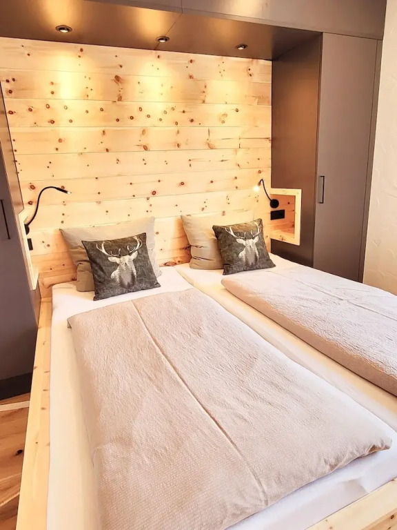 Schickster Sky Lodge und Chalet Rossi